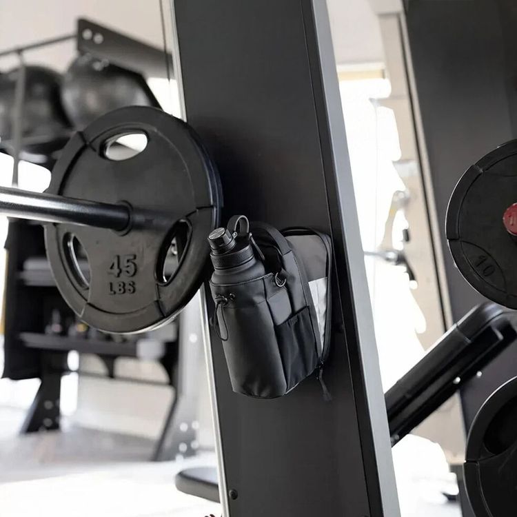 ساك رياضي بمغناطيس + جوج ديال الحمالات مجاناً